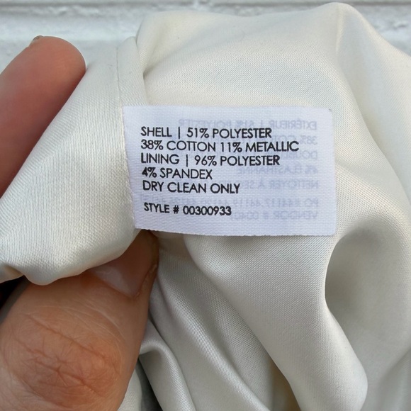 Club Monaco Textured Pleated Ivory & Cream Mini Skirt, SZ 0 EUC - Picture 8 of 9